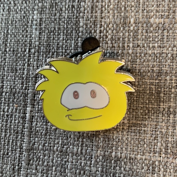 Disney Club Penguin Frankenstein plush and pin - Picture 2 of 7